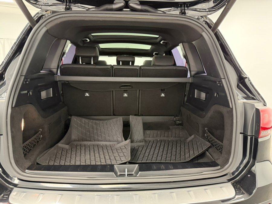 Used 2022 Mercedes-Benz GLB 35 AMG 4MATIC image 63