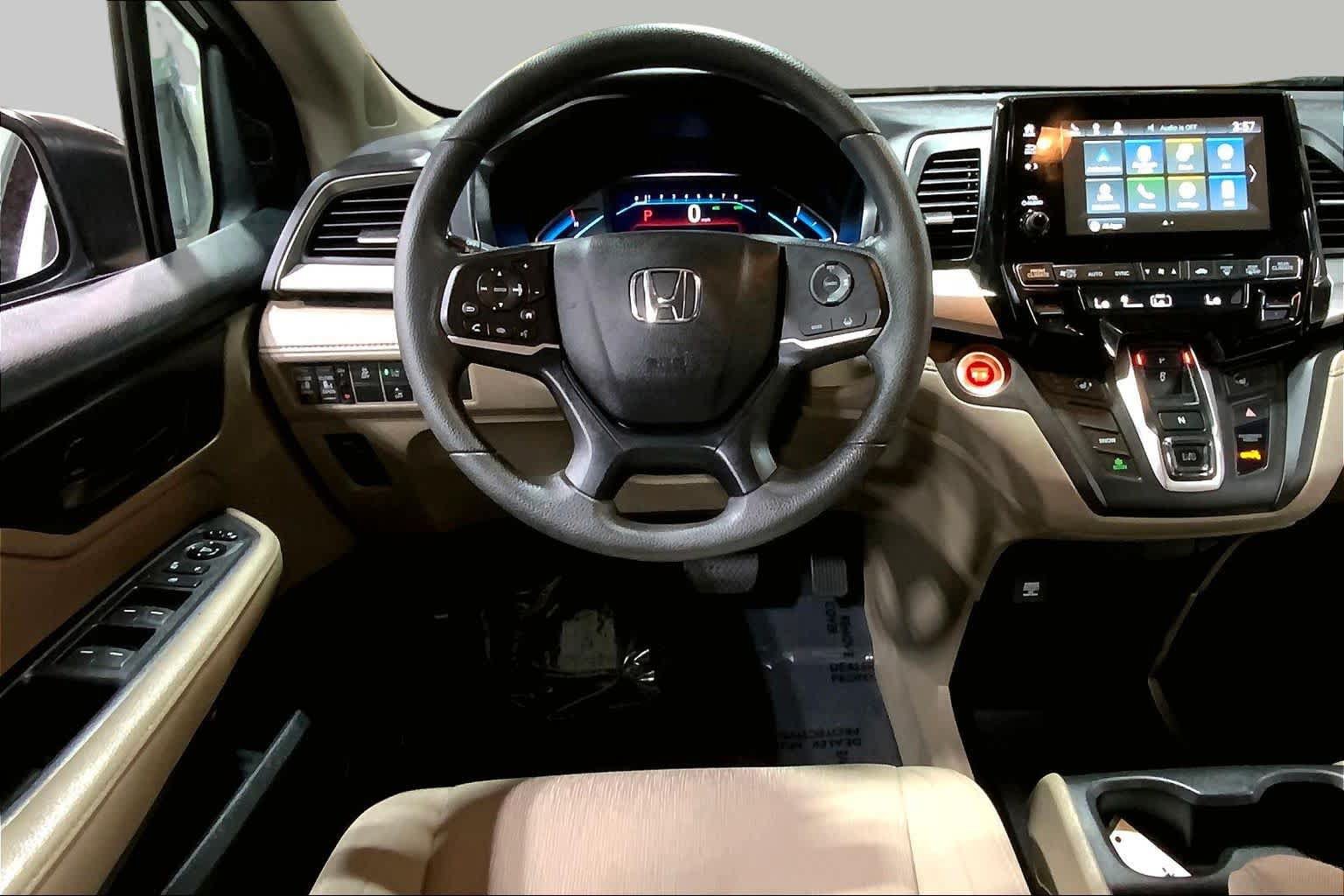 Used 2018 Honda Odyssey EX image 6