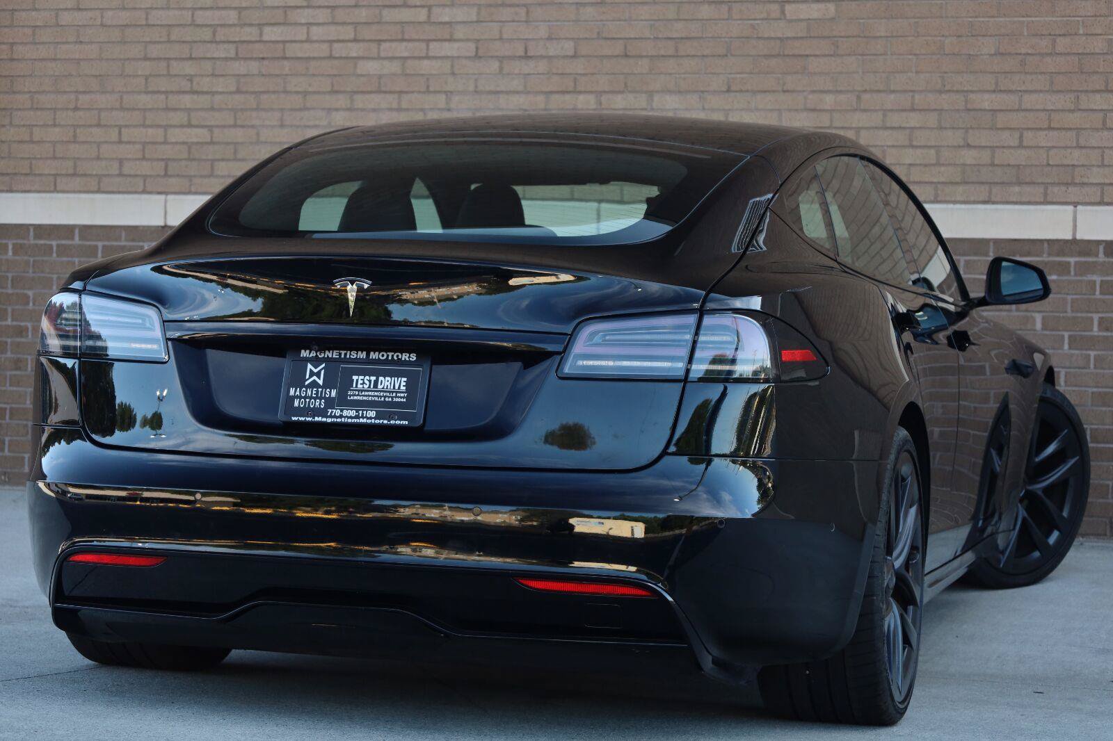 Used 2022 Tesla Model S Standard Range AWD/4WD image 9