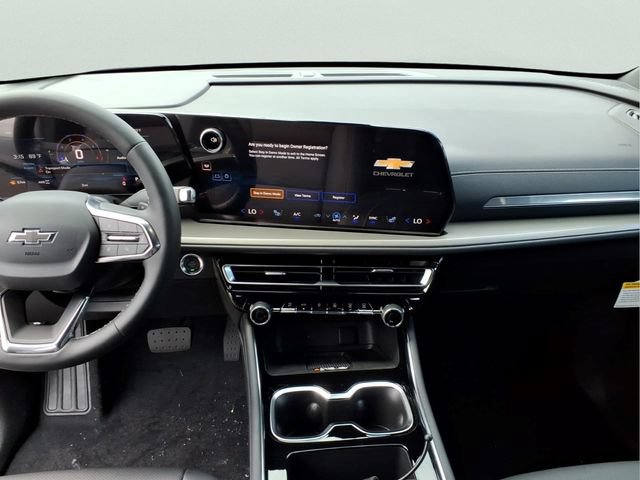 New 2026 Chevrolet Traverse LT w/ Midnight/Sport Edition AWD/4WD image 12