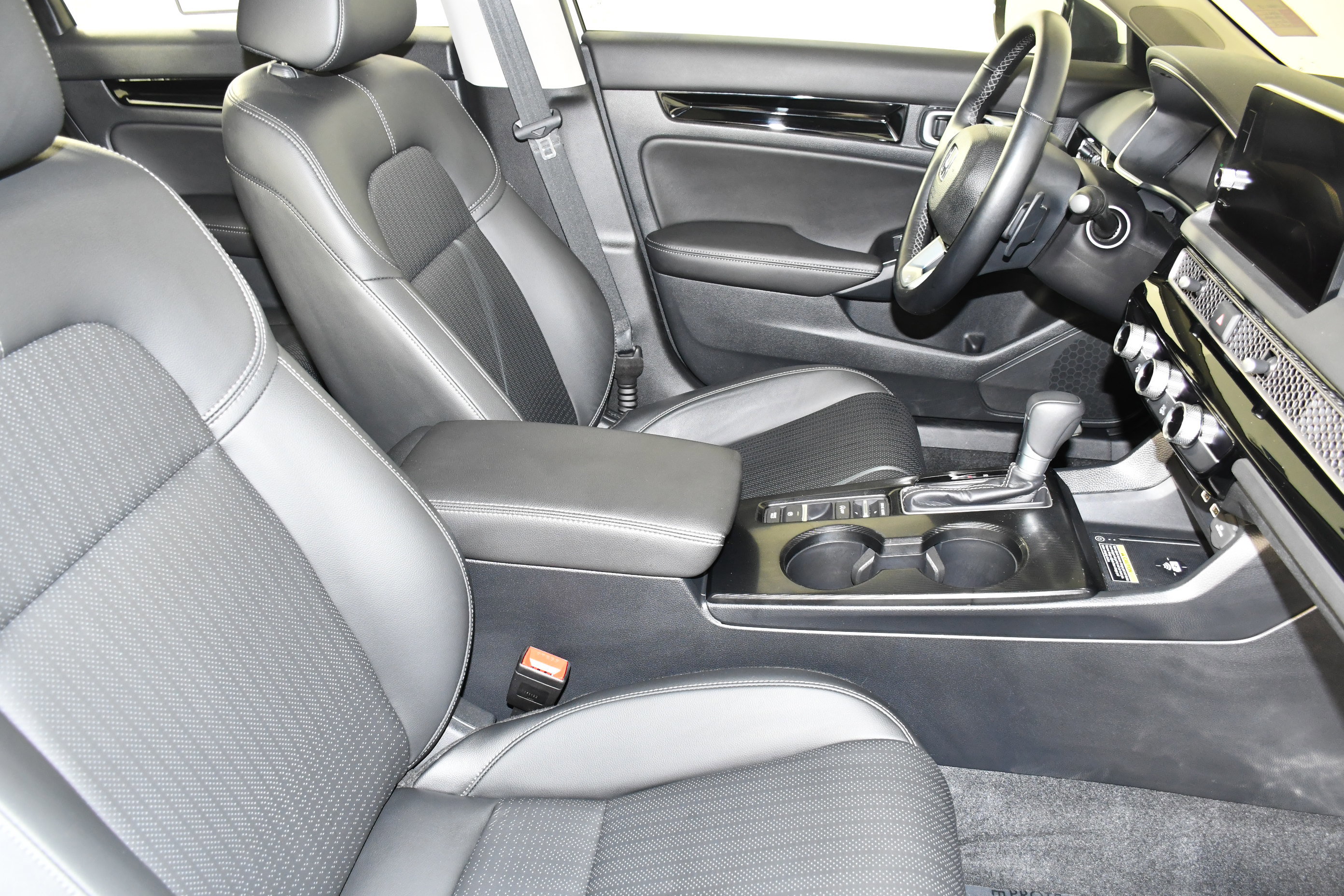 Certified 2024 Honda Civic Touring image 42