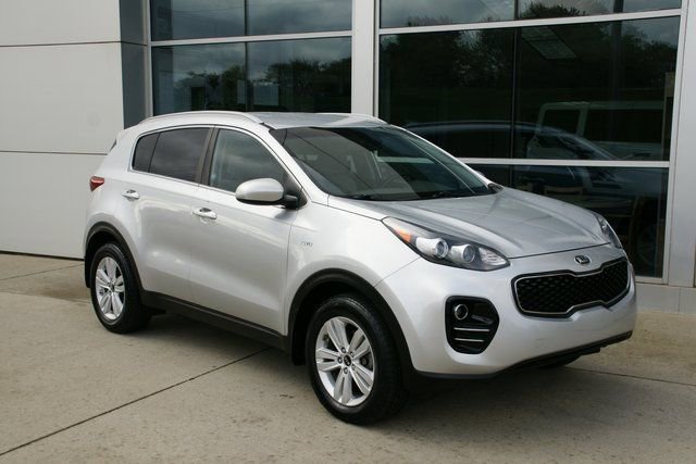 Used 2019 Kia Sportage LX w/ LX Popular Package image 2