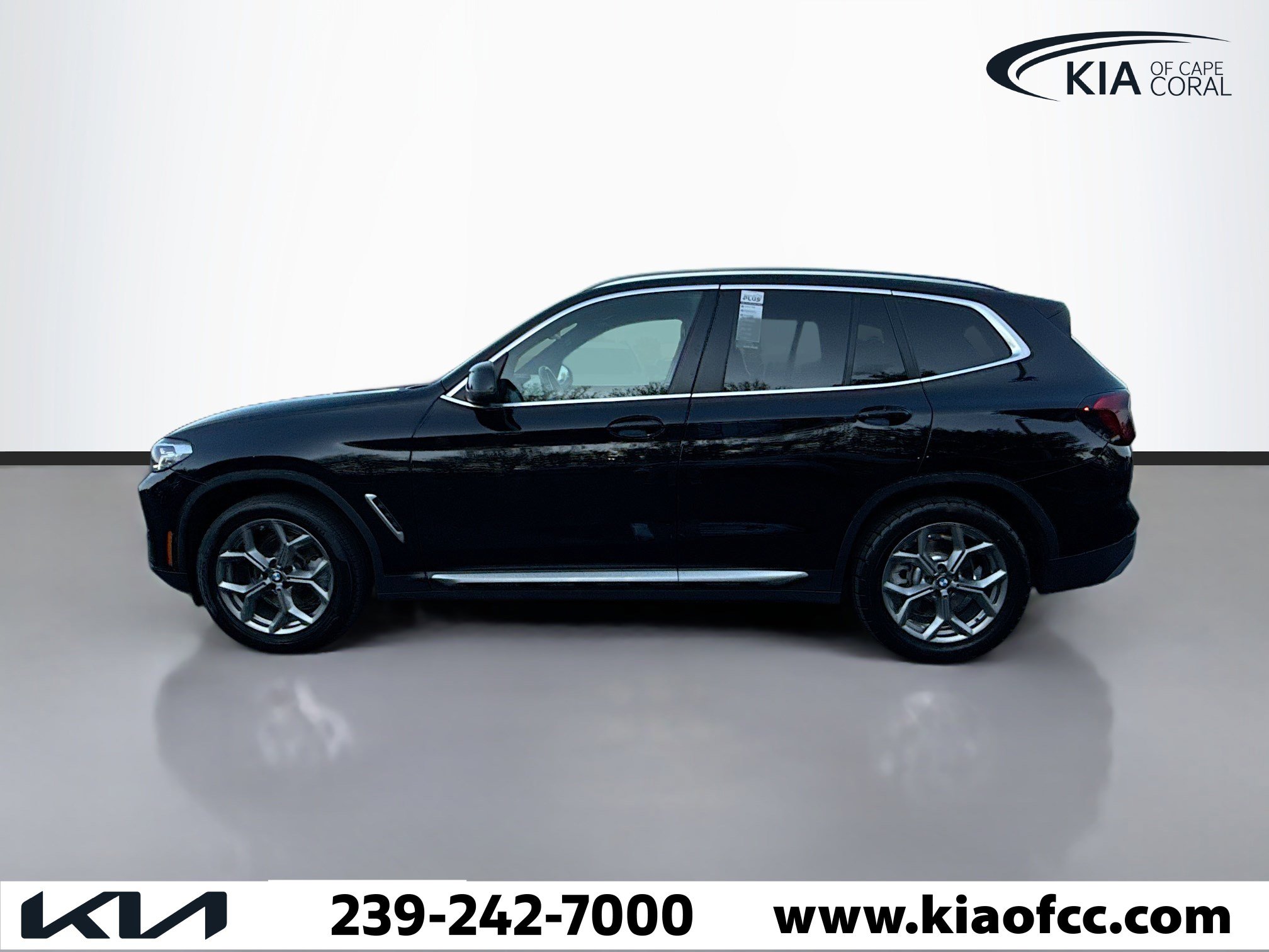Used 2024 BMW X3 xDrive30i image 2