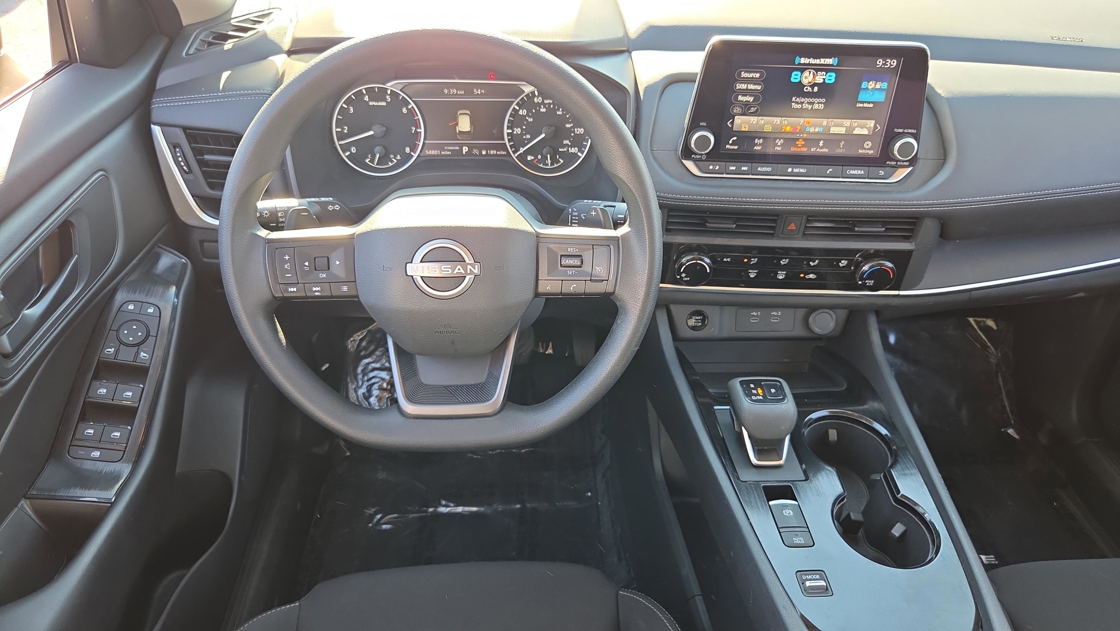 Used 2025 Nissan Rogue S image 12