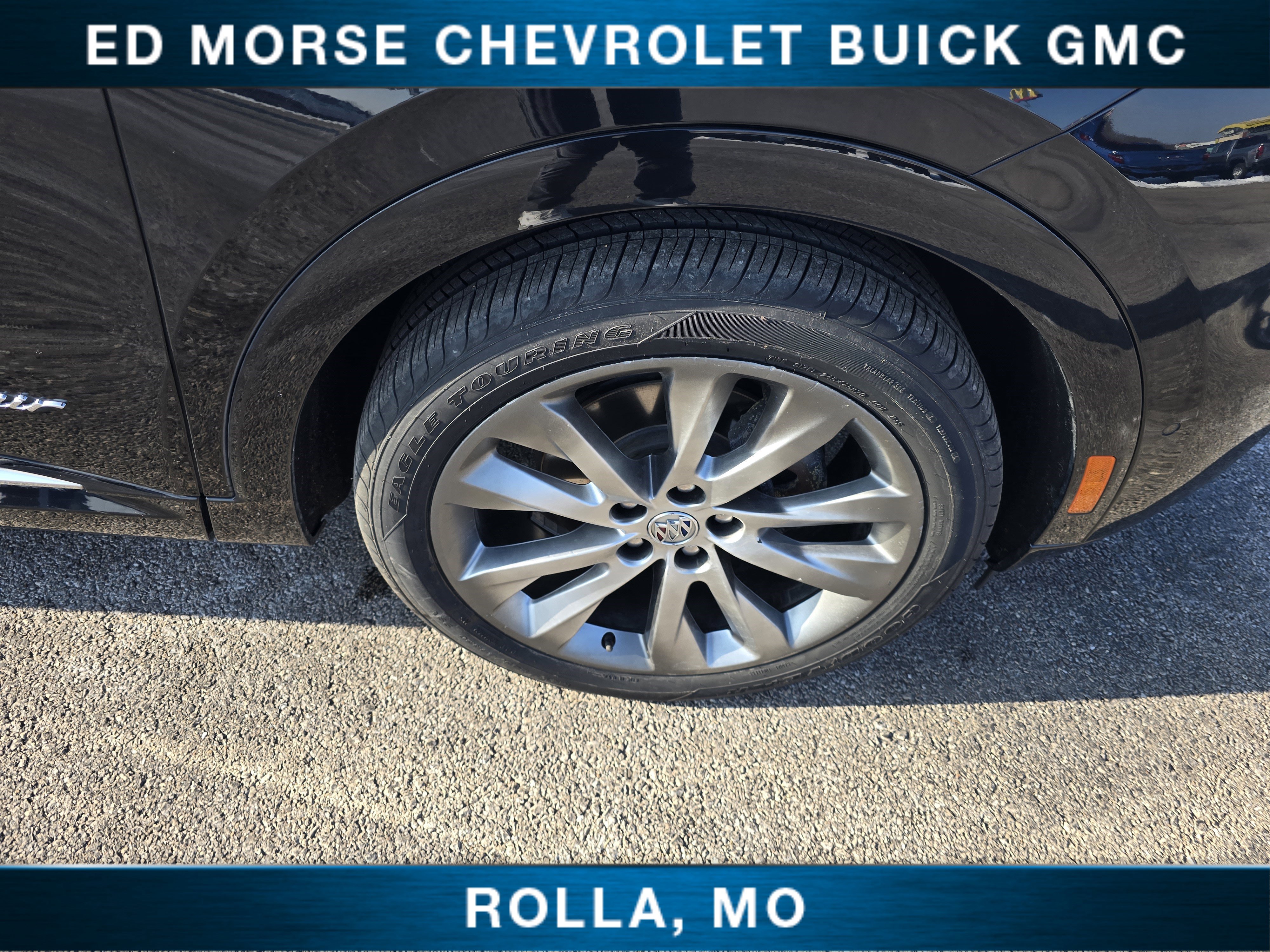 Used 2023 Buick Envision Avenir image 11