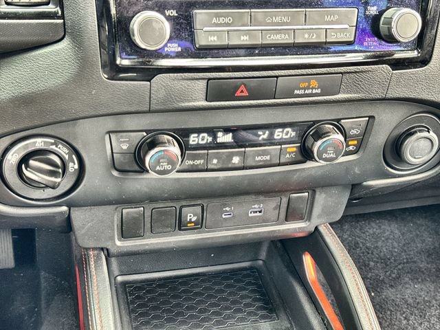 Used 2022 Nissan Frontier PRO-4X w/ Technology Package AWD/4WD image 19