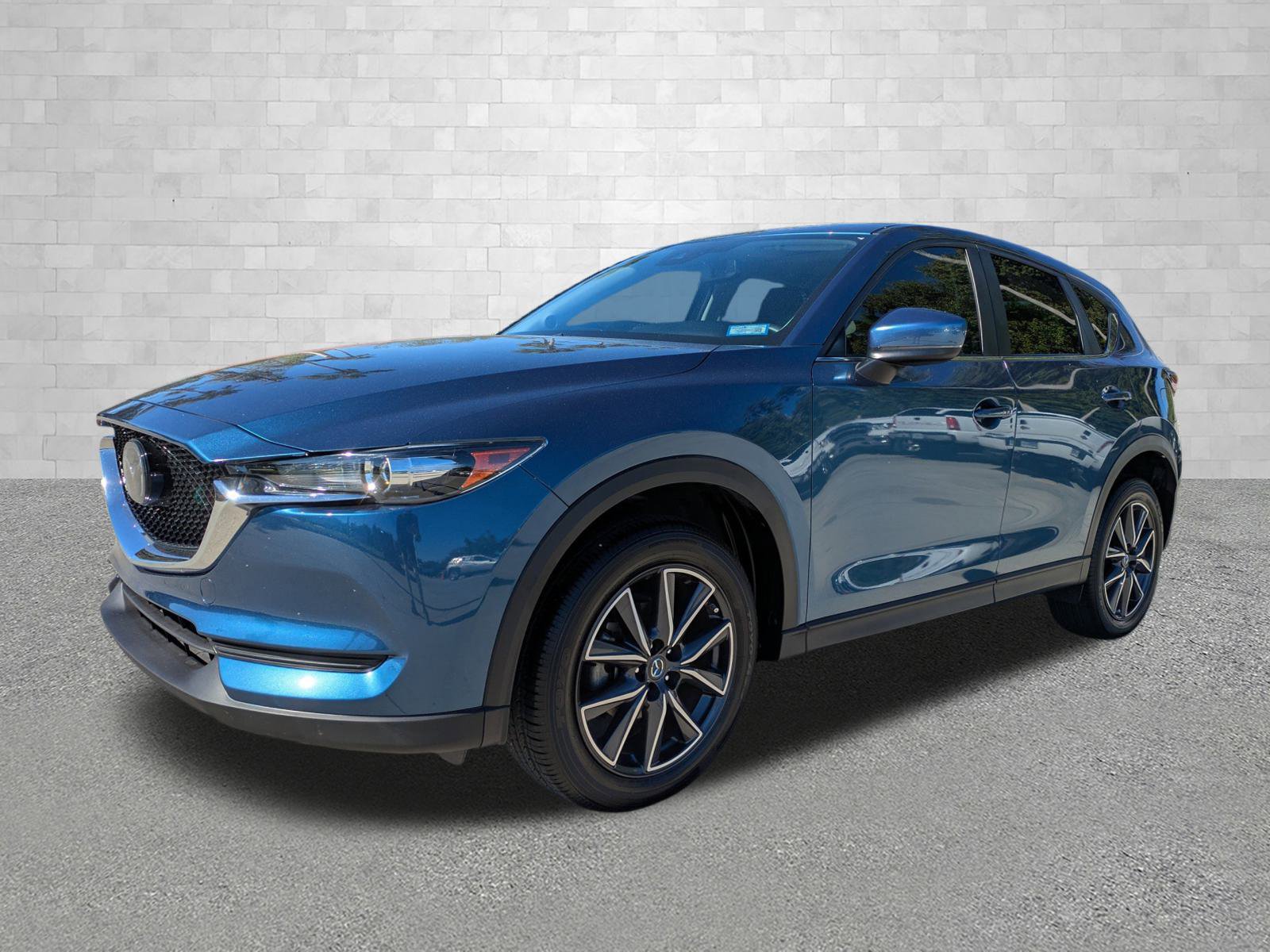 Used 2018 MAZDA CX-5 Touring w/ Preferred Equipment Package image 5