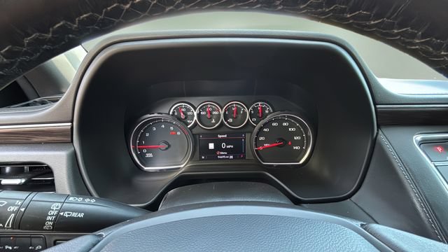 Used 2021 Chevrolet Tahoe Z71 w/ Rear Media and Nav Package AWD/4WD image 15