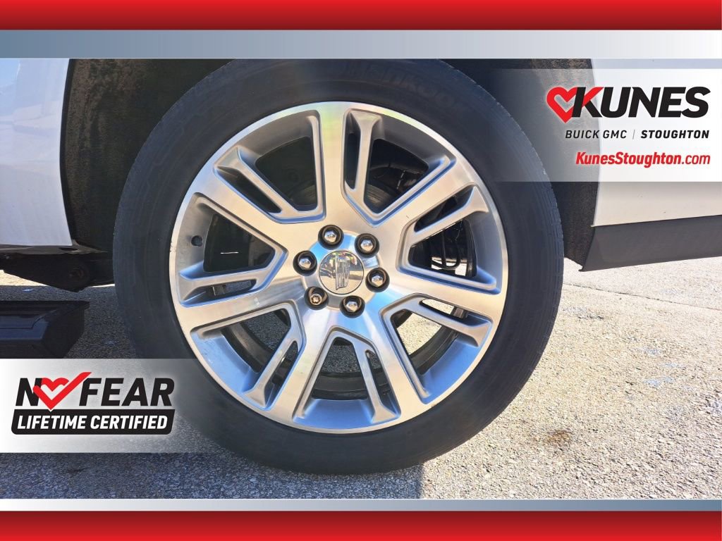Used 2018 Cadillac Escalade Premium Luxury image 15