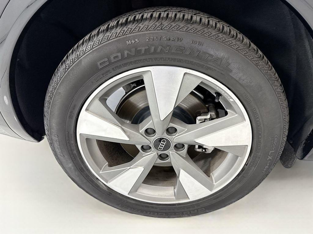 Used 2023 Audi Q5 2.0T Premium Plus w/ Premium Plus Package image 31