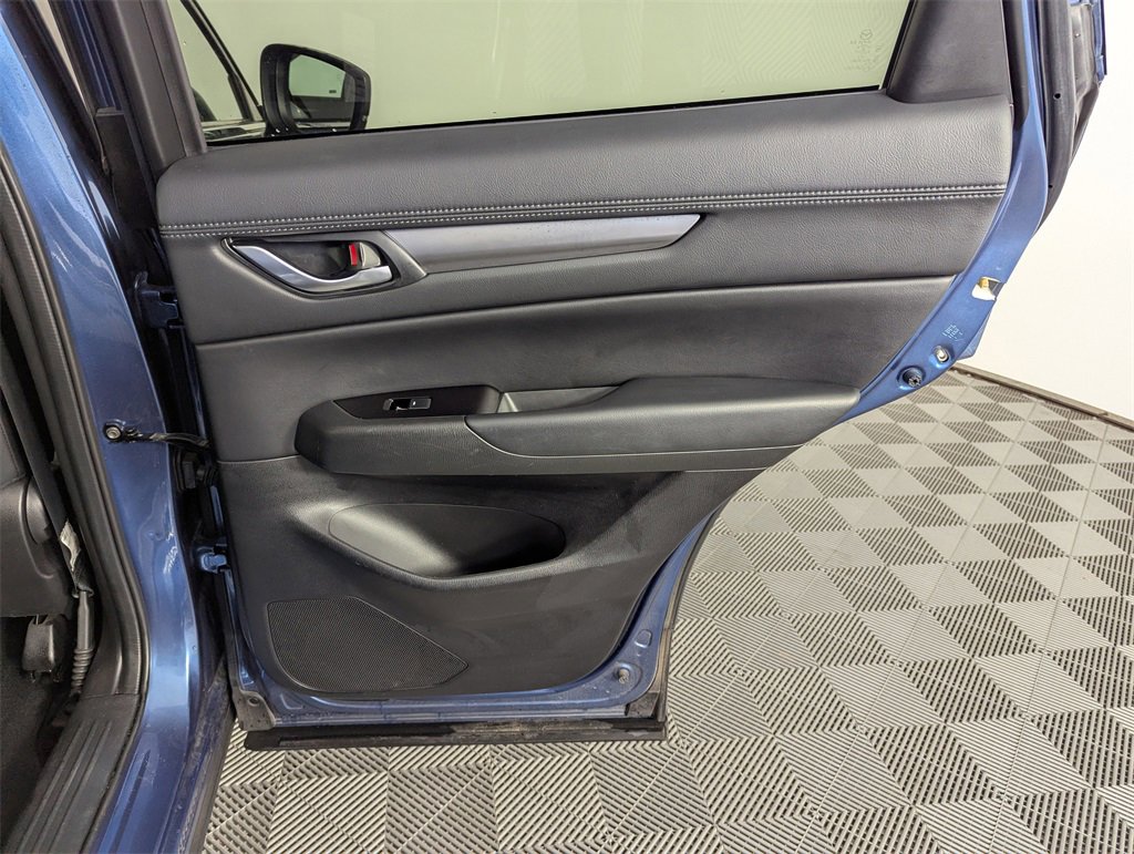 Used 2021 MAZDA CX-5 Touring image 31