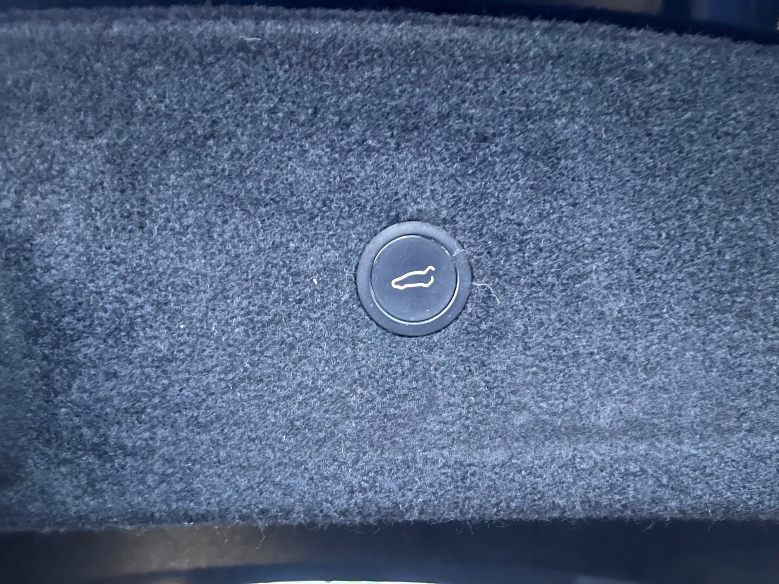 Used 2021 Tesla Model S Plaid image 33