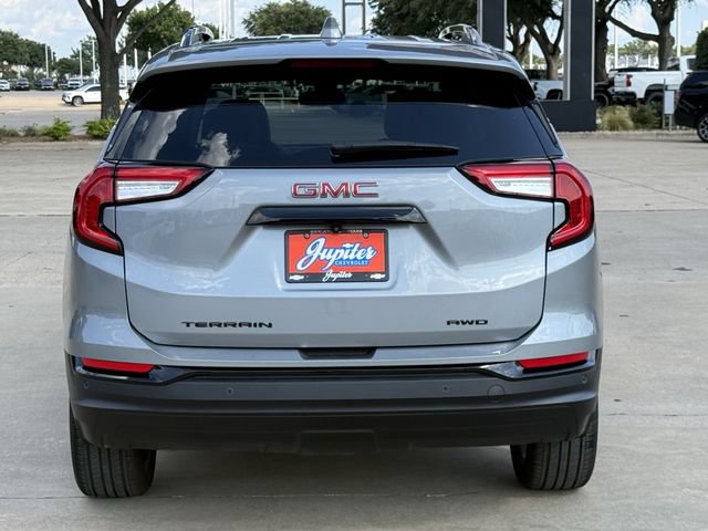 Certified 2023 GMC Terrain SLT w/ Infotainment Package II AWD/4WD image 6