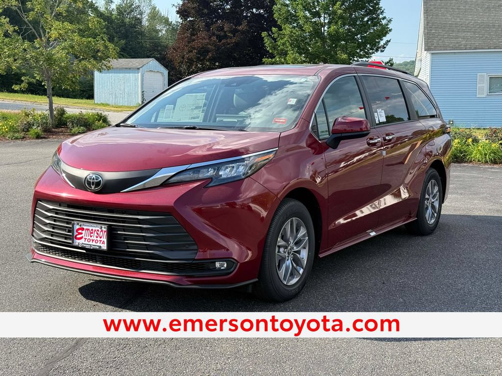 New 2026 Toyota Sienna XLE FWD image 1