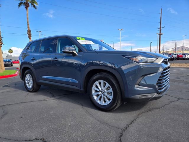 Certified 2025 Toyota Grand Highlander AWD image 2