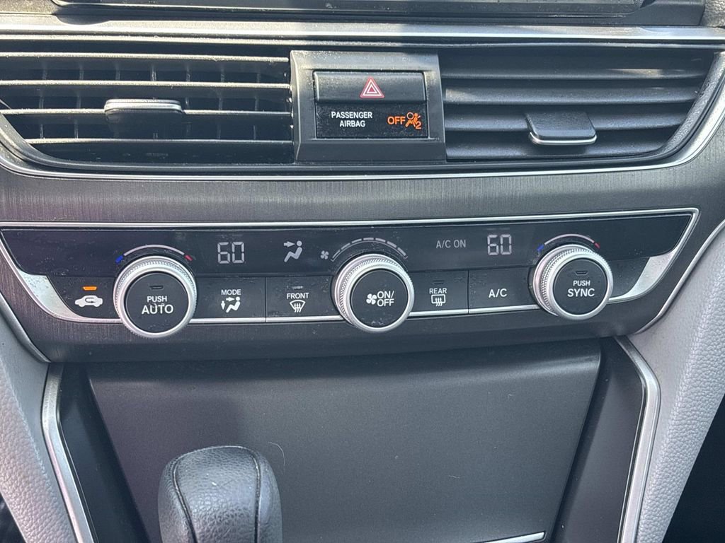 Used 2018 Honda Accord LX image 17