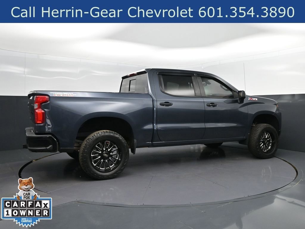 Used 2021 Chevrolet Silverado 1500 LT Trail Boss w/ Convenience Package II image 8
