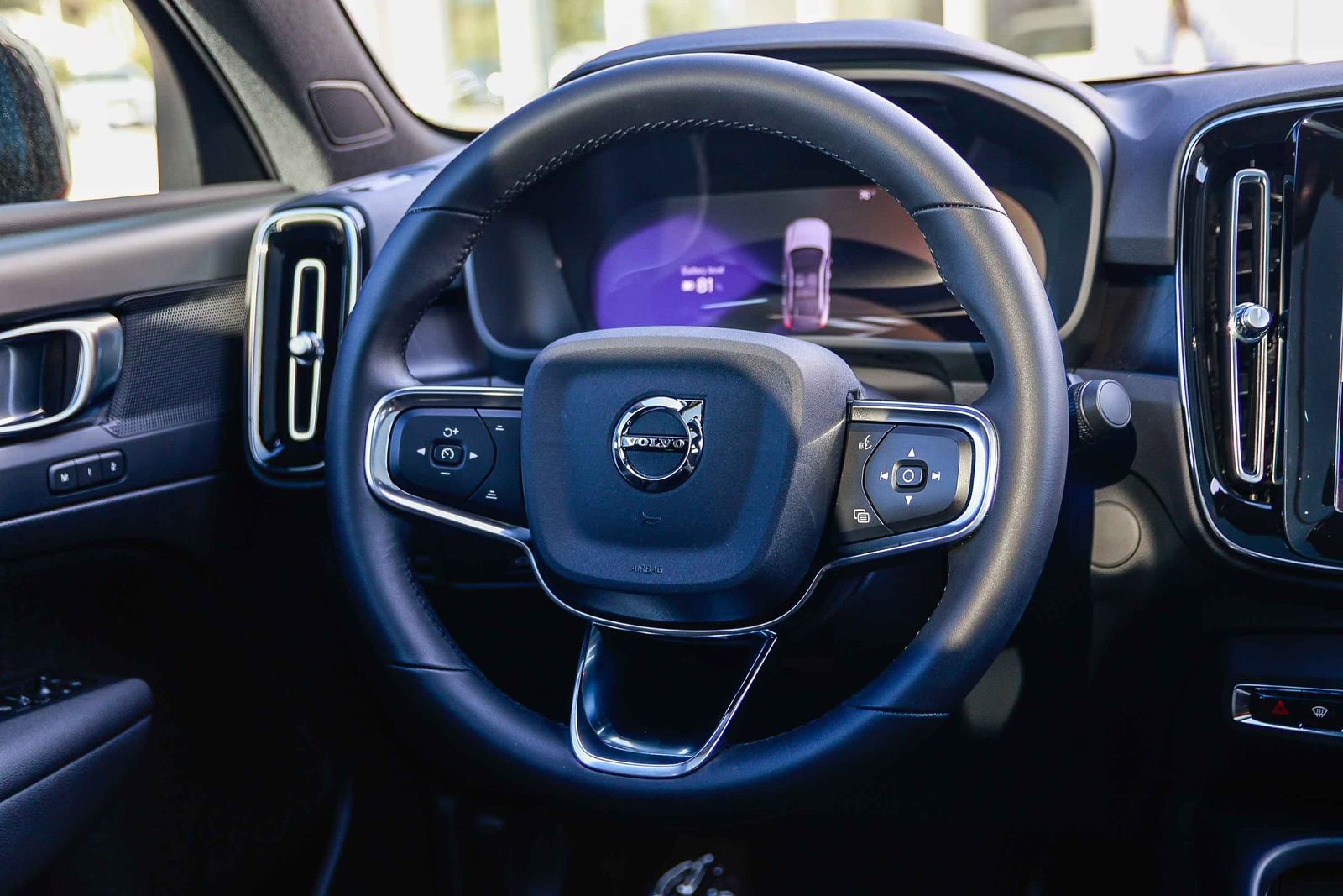 Used 2023 Volvo C40 P8 Recharge Plus image 17