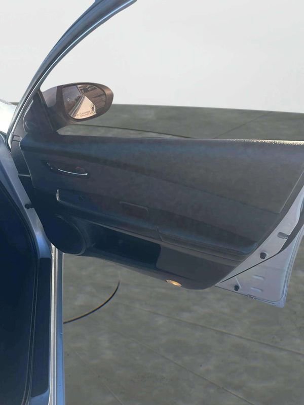 Used 2012 MAZDA MAZDA6 i Touring image 8