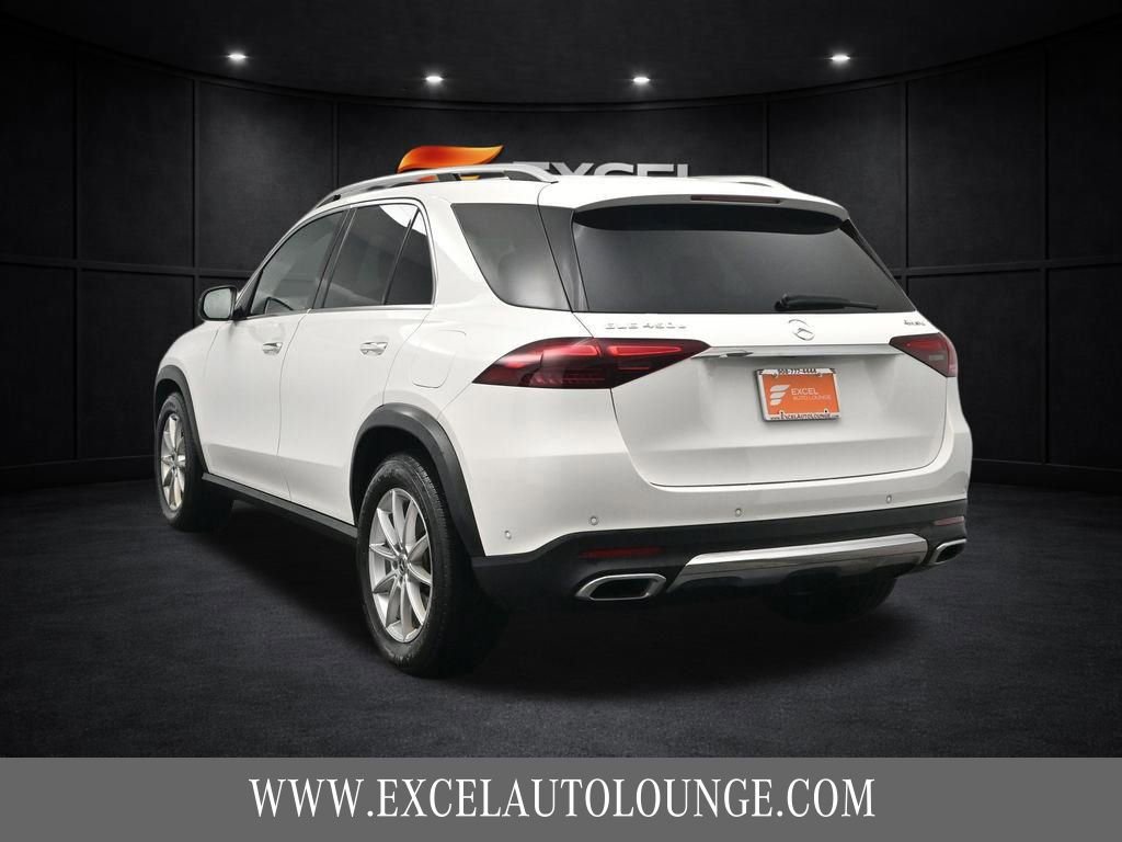 Used 2024 Mercedes-Benz GLE 450e GLE 450e image 4