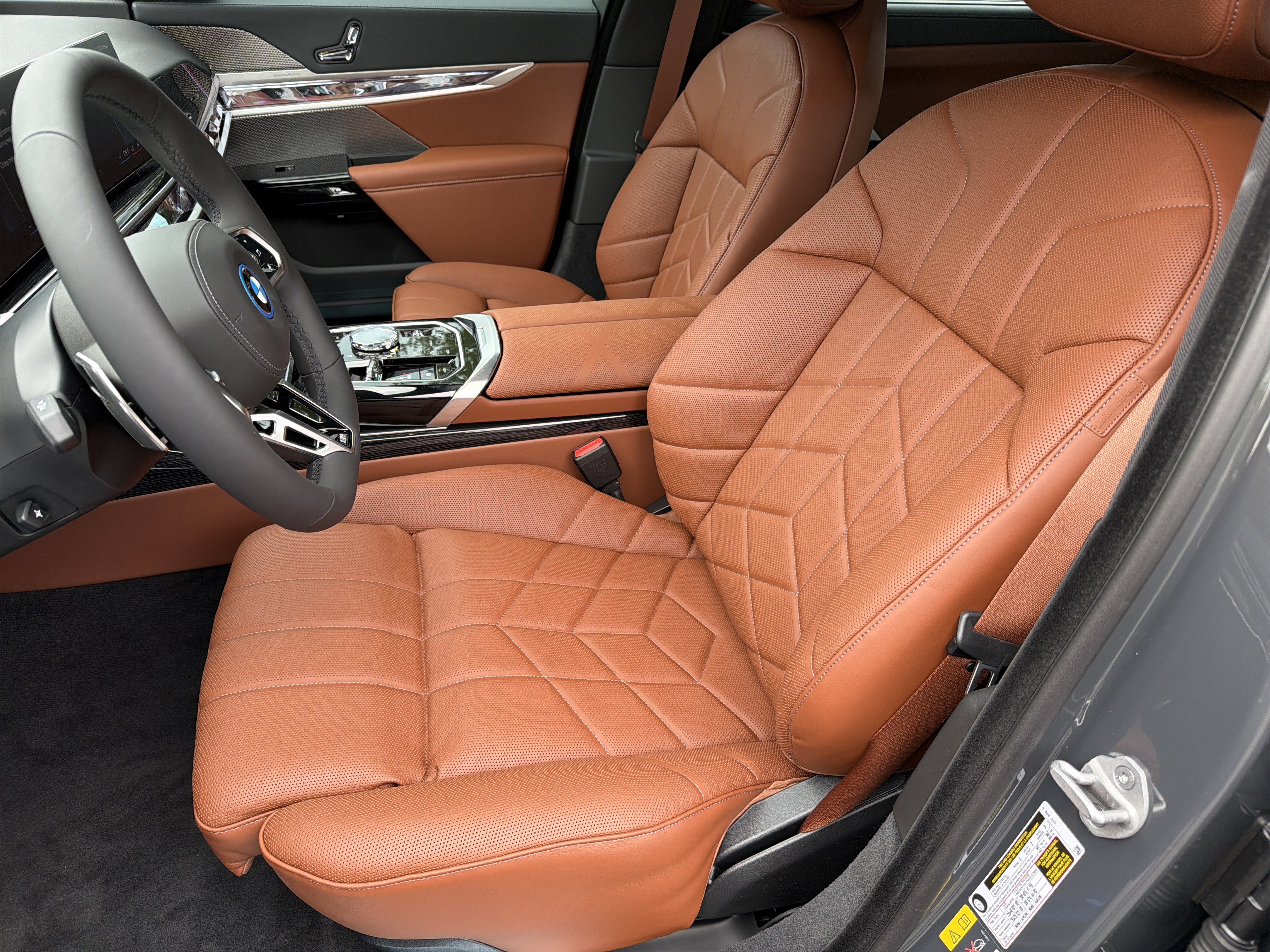 New 2026 BMW i7 eDrive50 w/ M Sport Package RWD image 13
