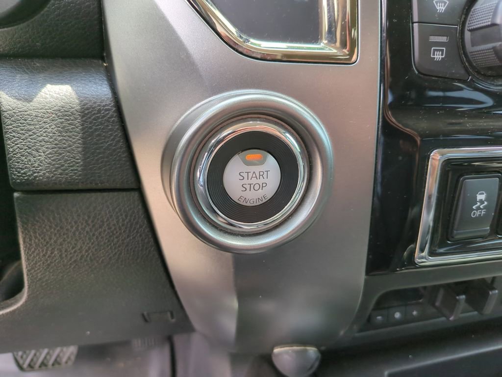 Used 2017 Nissan Titan Platinum Reserve RWD image 25