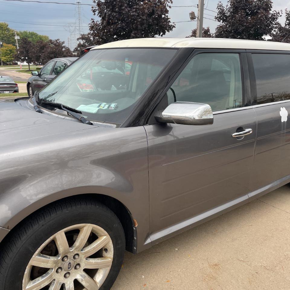 Used 2009 Ford Flex Limited AWD/4WD image 6