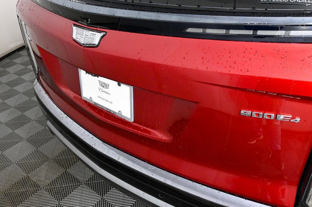 New 2026 Cadillac Vistiq Sport image 37