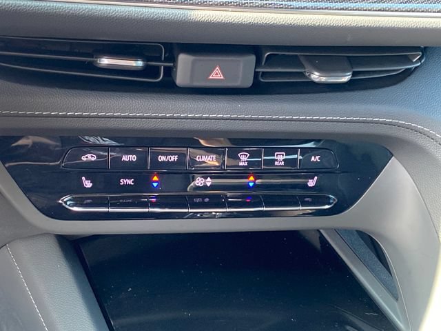Certified 2023 Buick Envision Essence AWD/4WD image 12