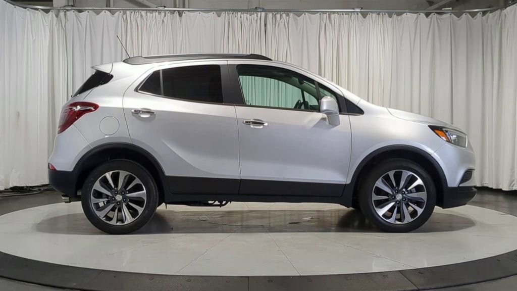 Used 2022 Buick Encore Preferred w/ Safety Package AWD/4WD image 11