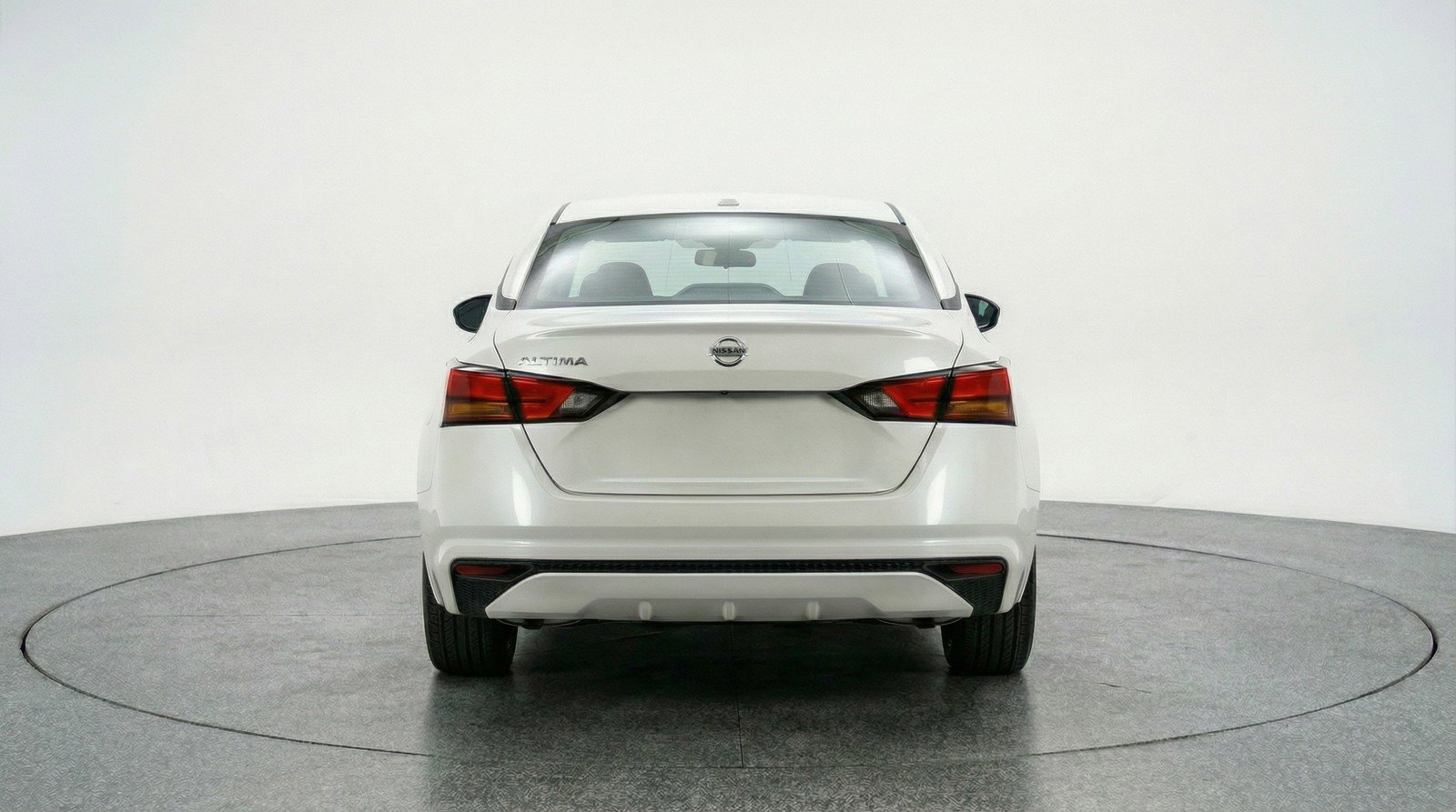 Used 2025 Nissan Altima 2.5 SV FWD image 7