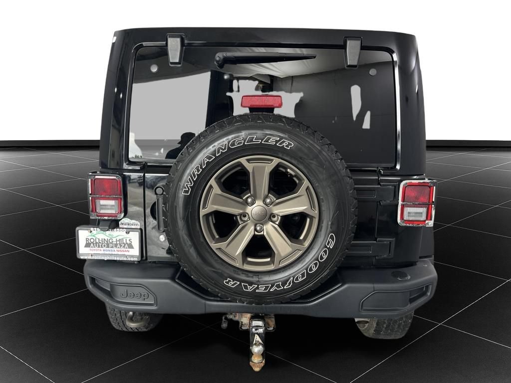 Used 2018 Jeep Wrangler Unlimited Sport AWD/4WD image 4