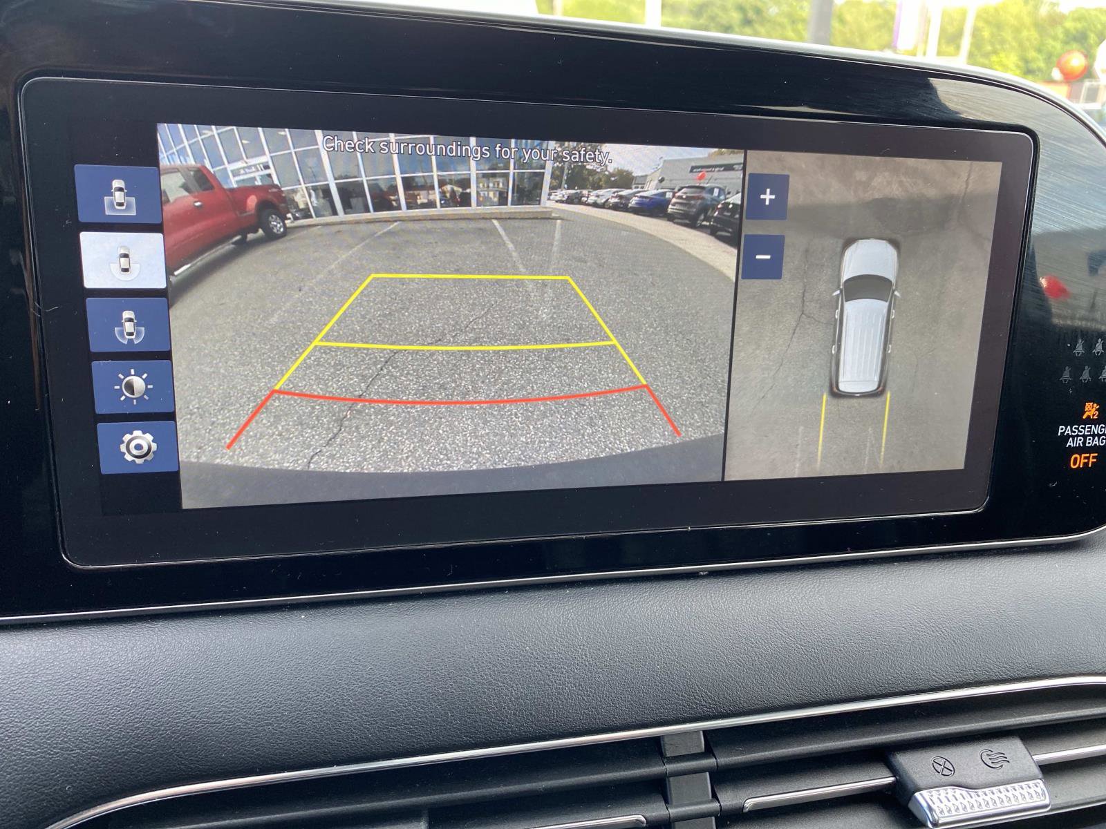 Used 2021 Hyundai Palisade Calligraphy image 14