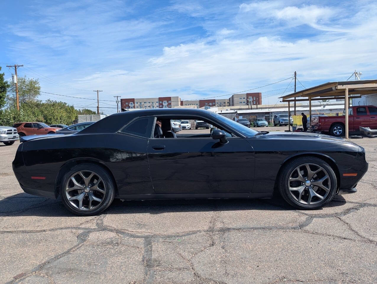 Used 2016 Dodge Challenger SXT Plus image 2