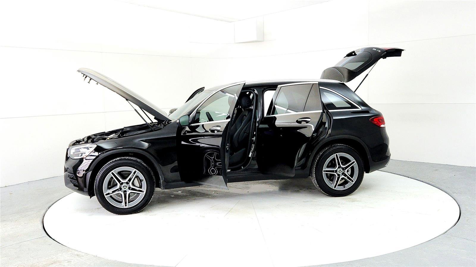 Used 2020 Mercedes-Benz GLC 300 4MATIC image 10
