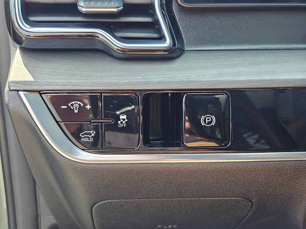 Certified 2023 Kia Sportage X-Pro Prestige AWD/4WD image 35