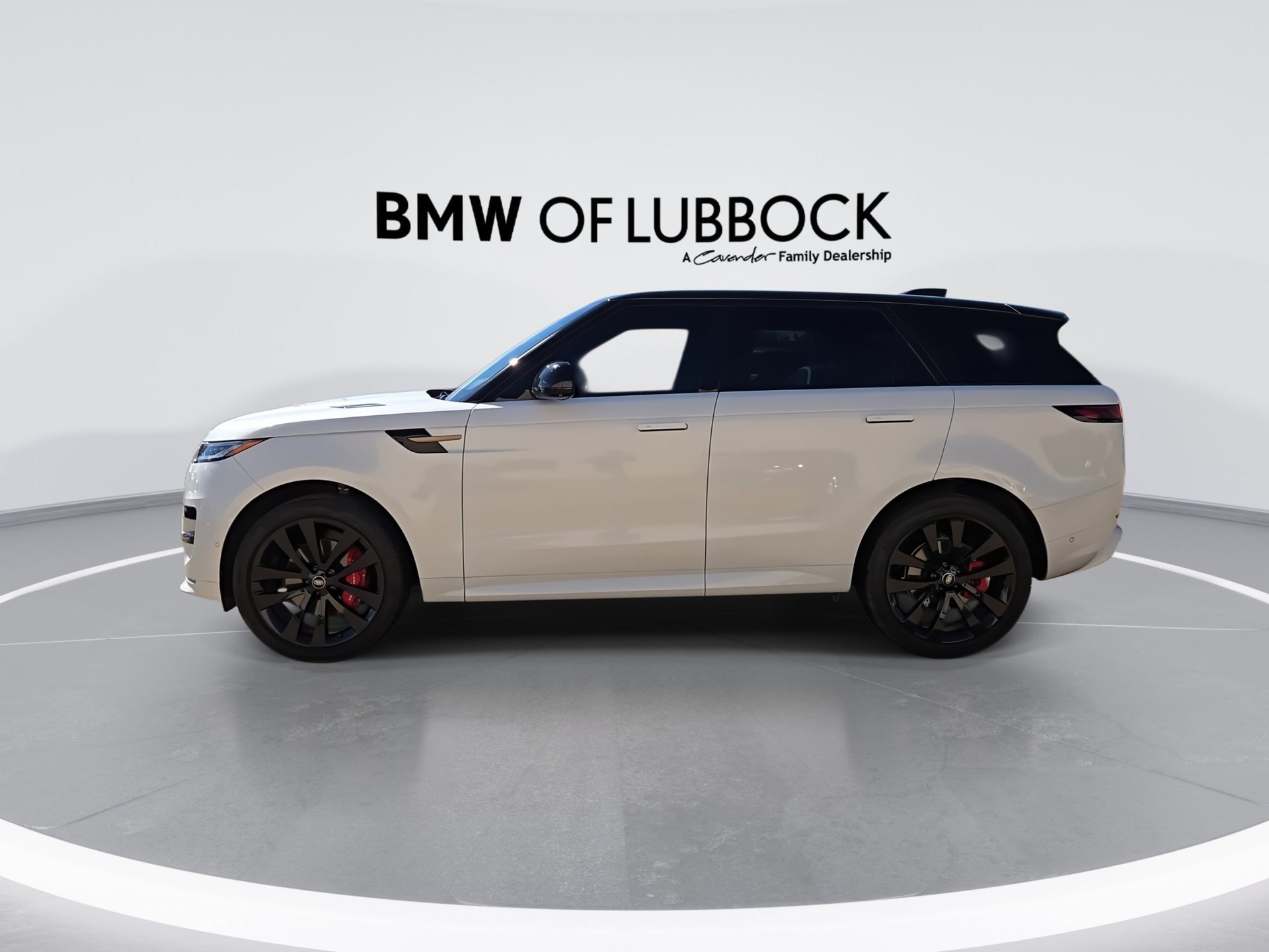 Used 2025 Land Rover Range Rover Sport Dynamic SE AWD/4WD image 5
