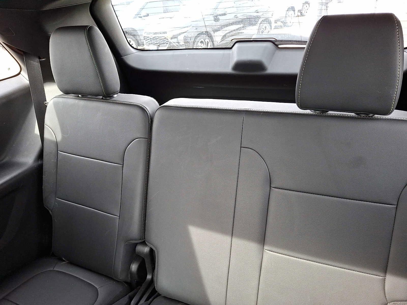 Used 2023 Chevrolet Traverse LT w/ LT Premium Package image 9