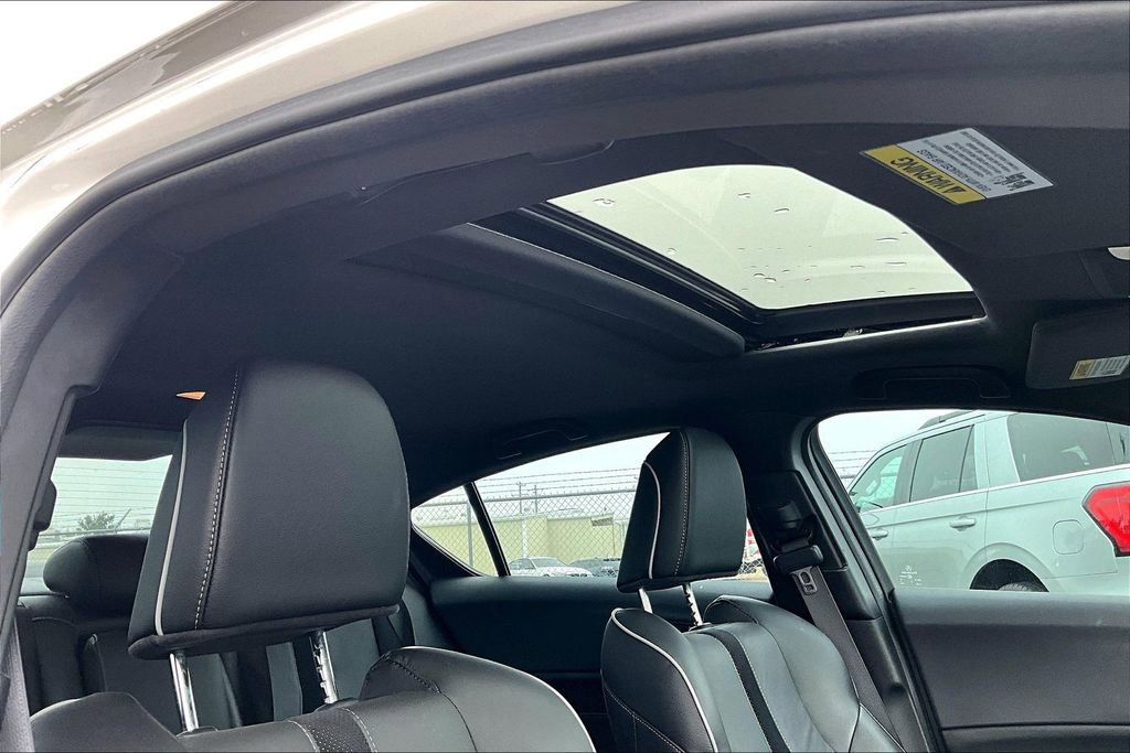 Used 2019 Acura ILX FWD image 21