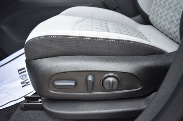 New 2024 Chevrolet Equinox LS FWD image 14