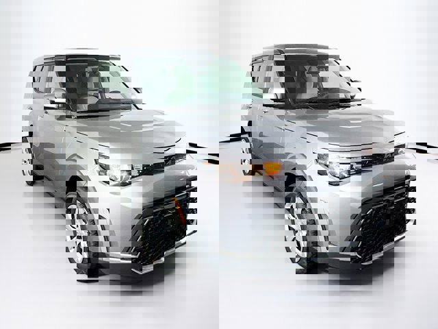 New 2025 Kia Soul LX image 3