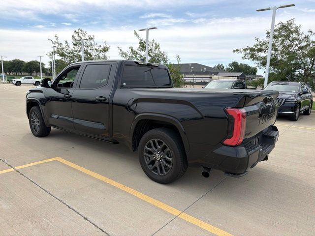 Used 2023 Toyota Tundra Platinum w/ Advanced Package AWD/4WD image 4