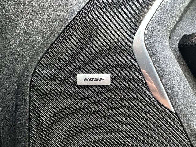 Used 2023 GMC Yukon AT4 w/ Technology Package AWD/4WD image 11