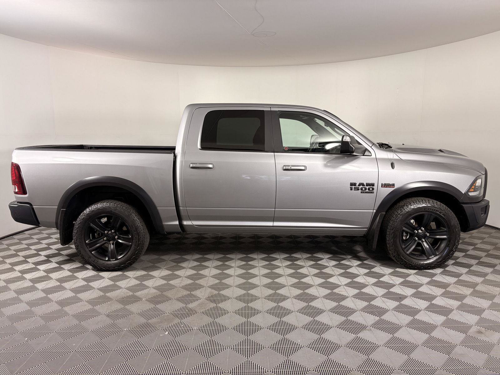 Used 2022 RAM 1500 Classic Warlock AWD/4WD image 9