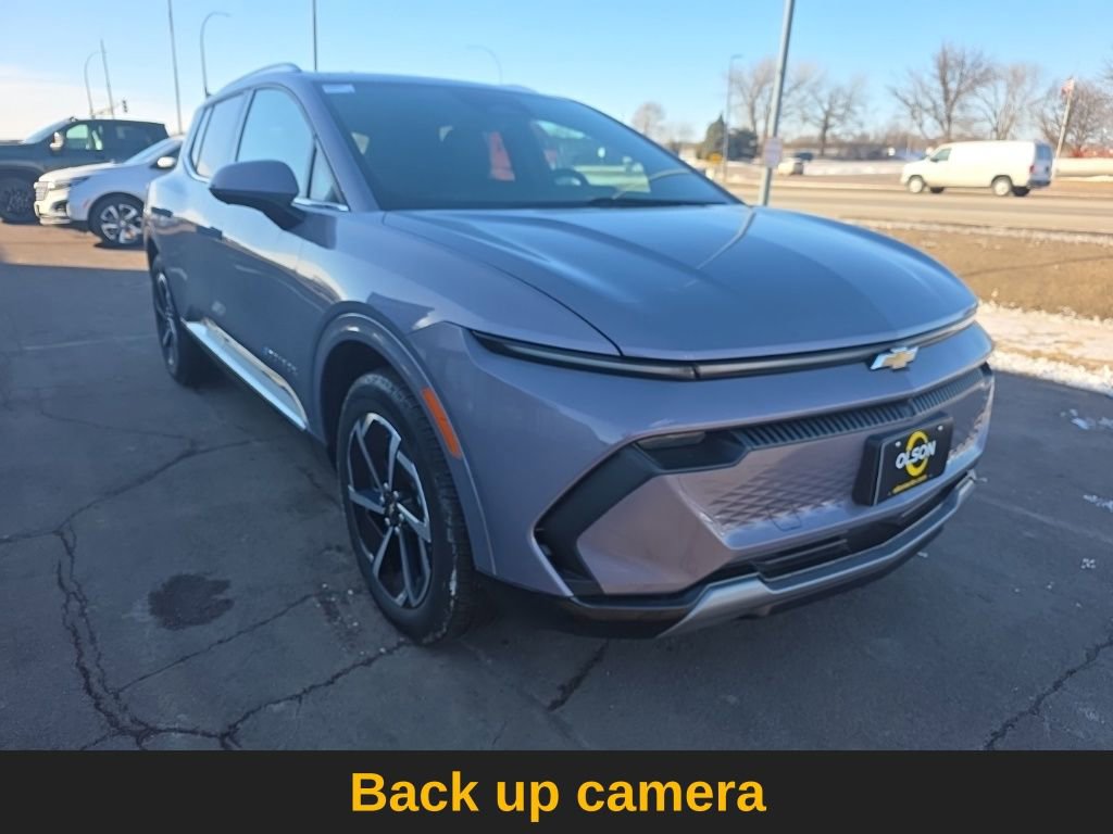 Used 2025 Chevrolet Equinox EV LT w/ Convenience Package image 9