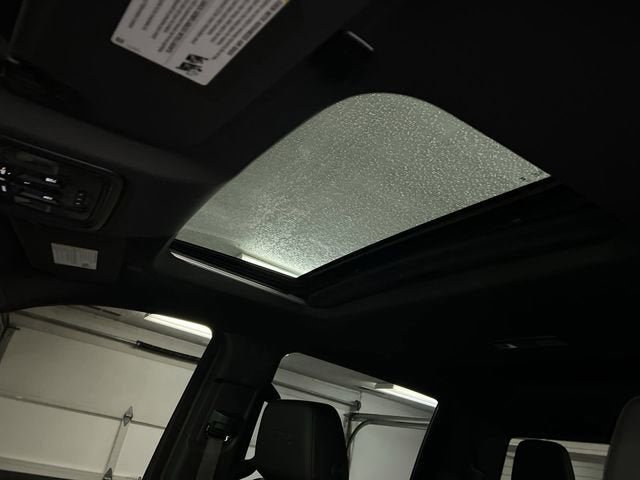 Certified 2025 GMC Sierra 2500 AT4 w/ AT4 Premium Plus Package AWD/4WD image 19