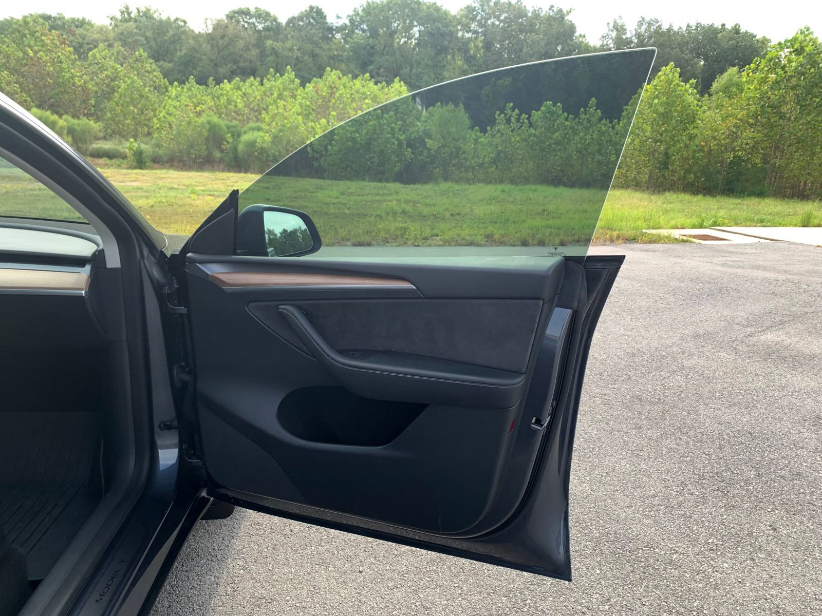 Used 2022 Tesla Model Y Performance image 19