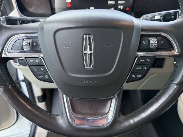 Used 2020 Lincoln Navigator L Reserve w/ Equipment Group 208A Reserve AWD/4WD image 27