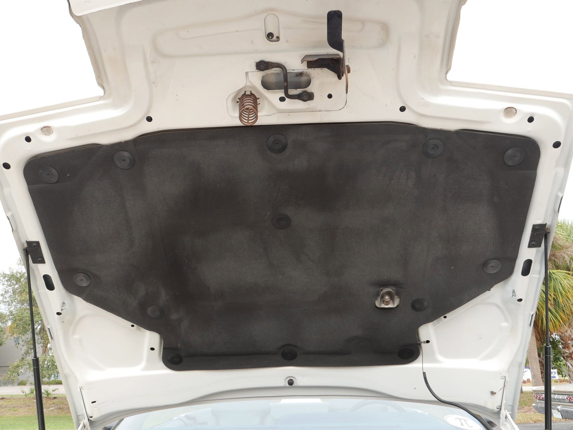 Used 1990 Buick Reatta Convertible image 85
