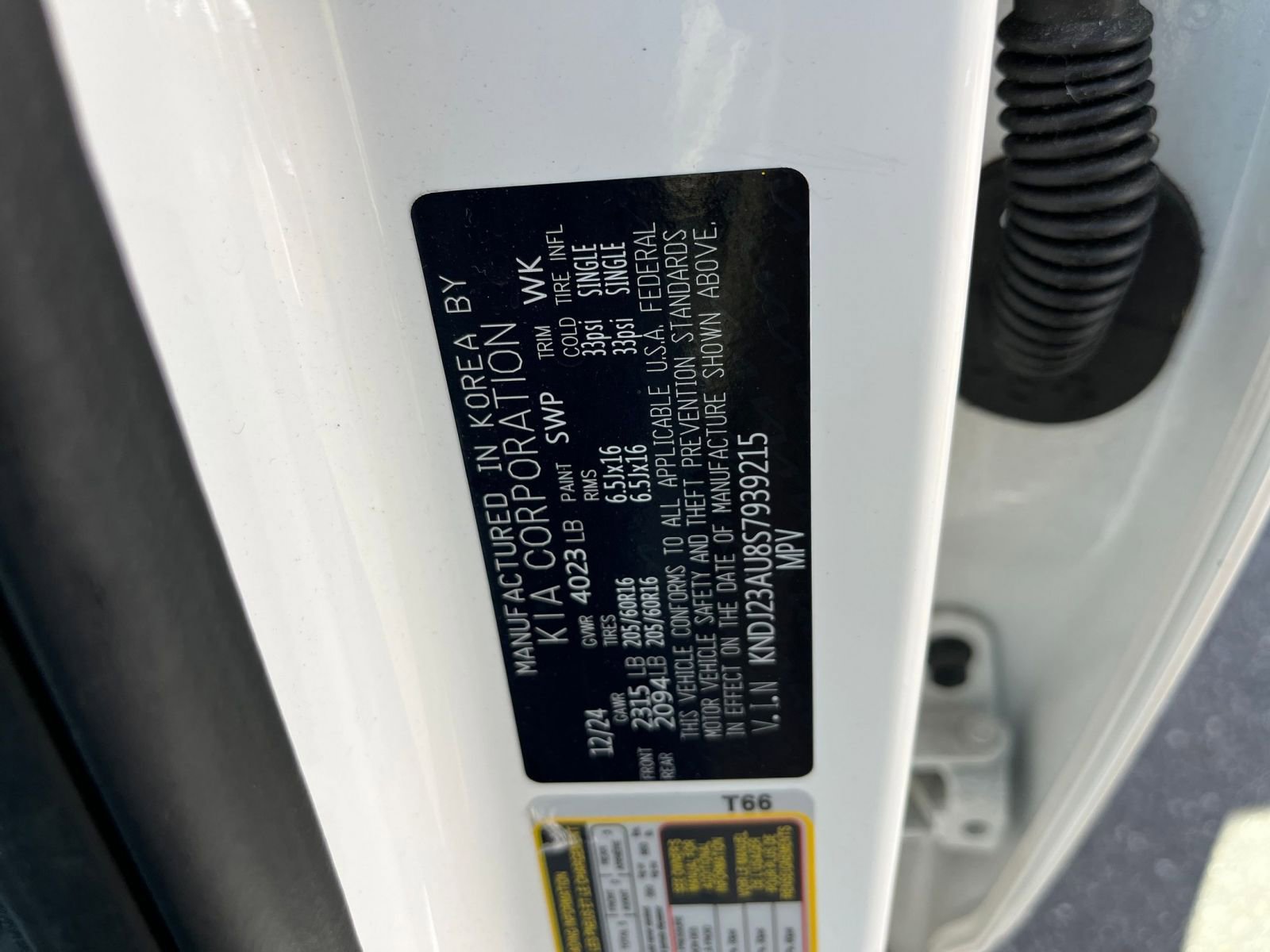 Used 2025 Kia Soul LX w/ LX Technology Package FWD image 27